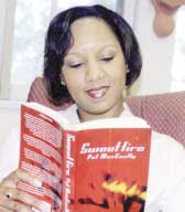 Bizarre antibody may make AIDS vaccine possible