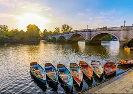 Richmond elt | privacy policy | contact us. Living In Richmond Upon Thames London S Prettiest Spot And Britain S Only Protected View In A Place Full Of History And Nature Country Life
