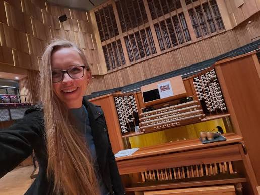A rather action-packed 36 hours! I'm playing with @nco_gb this week - so great to be back with them having played in the orchestra as a harpist about 17 years ago (!) -