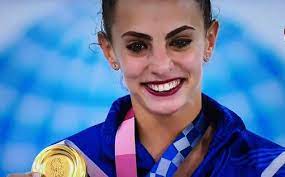Линой ашрам завоевала золото на чемпионате мира в италии израильская спорстменка линой ашрам завоевала три медали на чемпионате мира по художественной гимнастике, который проходит в италии. Qaxkubxysovbwm