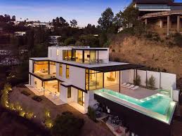 Contemporary Spec House In Beverly Hills In 2020 Beverly Hills Mansion Beverly Hills Houses House