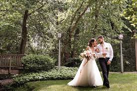Perks Of A Blank Canvas Wedding Venue Strictly Weddings Wedding Venues Strictly Weddings Wedding