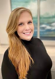 Jessica Benning's Instagram, Twitter & Facebook