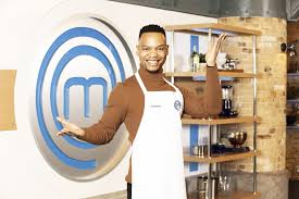 Entre los elegidos de este año hay actores, modelos, comediantes, cantantes, entre otros. Celebrity Masterchef 2021 Everything You Need To Know
