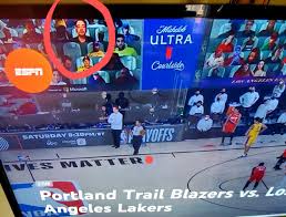 Microsoft is helping the nba to beam in fans virtually into the basketball arenas when the season restarts next week. Geekwire Podcast We Tested Microsoft S Virtual Fan Experience At An Nba Game Here S How It Works Geekwire
