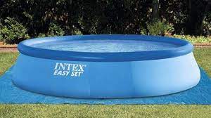 Dump or drain the water, then wipe down the empty pool with a solution of bleach and water (read the label for cleaning ratios), wearing rubber gloves while cleaning. How To Clean Above Ground Pool After Draining Poolcleanerlab