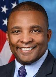 George Brewer's Instagram, Twitter & Facebook