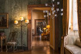 Each size is different but there is one theme i've picked up on after riding 2 of the 4 shapes. Napoleon Suite In Ruspoli Palace Luxury Apartment In Rome