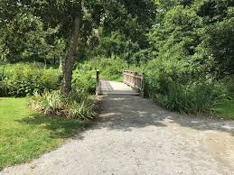 Sur la côte d'azur, la ville de menton compte plusieurs superbes jardins, parmi lesquels le val rahmeh. Les Jardins Du Val Nancon Fougeres 2021 All You Need To Know Before You Go With Photos Tripadvisor