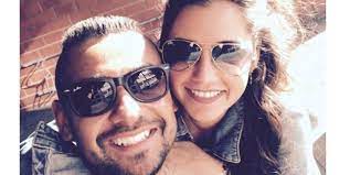 Am rande des echo 2018 sprach sarah lombardi mit uns über die musik, ihr leben als mutter, die patchworkfamilie mit ihrem ex pietro. Sarah Lombardi Erstes Gemeinsames Foto Mit Freund Michal T Express De