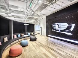 Gallery Mercedes Benz Advanced Design Center Of China Anyscale 13 Showroom Interior Design Car Showroom Interior Store Design Interior