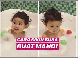 Waktu mandi bisa menjadi momen yang sangat menyenangkan untuk si kecil. Cara Buat Busa Busa Buat Mandi Bubble Bath Mandibusaelsar Youtube