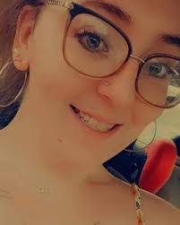 Nichole Wright's Instagram, Twitter & Facebook