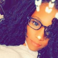 Kiana Lowe's Instagram, Twitter & Facebook