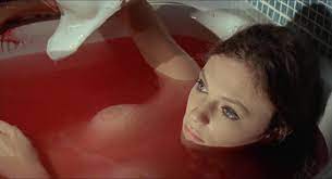 Jacqueline Bisset, Barbara Parkins naked – The Mephisto Waltz (1971)
