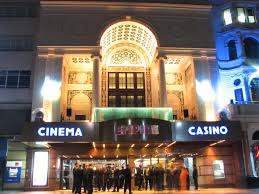 Vox cinemas, city centre deira is one of the largest cinemas in the country and home to one of the largest screens in the region, a 408m sq. Empire Leicester Square Wikipedia
