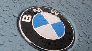 Born and raised in west hartford, ct, he was the husband of anne (tepper) raisner and father of twin boys, nate and jonah. Bmw Neues Logo Wie Bmw Seine Anhanger Irritiert Augsburger Allgemeine