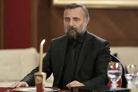 Daha önce defalarca diziden çıkacağı yazılan oktay kaynarca 7. Oktay Kaynarca Nin Eski Esi Bakin Kim Cikti