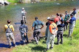 Jan 16, 2014 · the key is to begin laying the foundation at an early age by working hard to become the best fisherman you can be, by learning everything you can about fishing tactics and techniques, and by studying the biology and behavior of the species that you want to fish for. Looking To Become A Fly Fishing Guide Moldy Chum