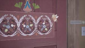 This guide will show you how to earn all of the when you've finished looking around the room, go to the door and interact with it to leave. Tell Me Why Door Puzzle Solution Chapter 1 Tell Me Why Wiki Guide Ign