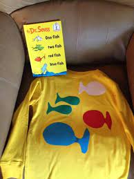 Pin By Barbara Mann On This And That Dr Seuss Costumes Dr Seuss Day Book Character Day
