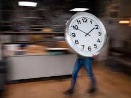 Wann wird die zeitumstellung eigentlich endlich abgeschafft? Zeitumstellung 2020 Winterzeit Gibt Es Gar Nicht Kolumnen