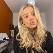 Ellie Pearson (elliepearson230)