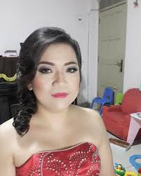 Felicia Juliana Make Up Artist