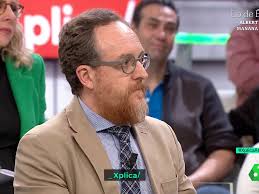 John Goitia's Instagram, Twitter & Facebook