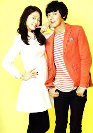 A detective follows the trail of a serial killer 30 years into the future and teams up with detectives in that time period to find the culprit. Pin By Lisette D On Flower Boy Next Door Flower Boys Korean Entertainment Park Shin Hye