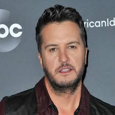 Luke Bryan makes statement