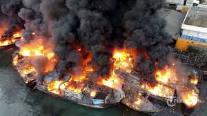 Kumpulan artikel berbagai kejadian dan tragedi kapal terbakar di seluruh penjuru dunia. Kapal Baruna Jaya Ikut Terbakar Di Muara Baru Bppt Segera Lakukan Perbaikan Tribunnews Com Mobile