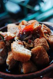 Maybe you would like to learn more about one of these? Tahu Gejrot Wikipedia