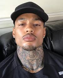 My neck tat is mood 24/7. Haven't missed a dose of Be Clean™️ since I  formulated it. Results only w/ @becomenutrition , link in my story to…