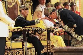We did not find results for: Lucas Szkopinski On Twitter 3 3 Tunku Sallehuddin Younger Brother Of The Sultan Was Proclaimed Raja Muda Crown Prince Of Kedah On 15 December 2016 Photos Bernama Https T Co Uj4ljjhqlq