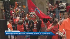A federal statutory holiday, it celebrates the anniversary of canadian confederation which occurred on july 1, 1867. It9nwglp9 2y M