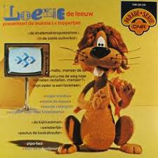 Gebruik de scrollbar onderaan de kleine afbeeldingen van de video's om naar rechts te scrollen en meer fragmenten / beelden te zien. 28 Ideeen Over Loeki De Leeuw Leeuw Jeugdherinneringen Nostalgie