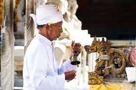 Laa ilaaha illallahu muhammadur rasuulullaah saratus kali. Tari Tarian Tradisional Yang Mudah Dihafal Dipelajari Senpoli Com