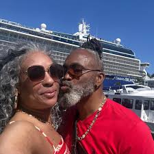 Safe travels birthday ladies to Bahamas 🇧🇸 🚢@