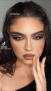 Lili Suarez (lili19925)