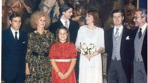 La boda ha contado, sin embargo, con tres ausencias marcadas. Por Que Todos Los Hijos De La Duquesa De Alba Se Han Divorciado