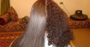 Conseils Et Recettes Naturelles Pour Lisser Les Cheveux Boucles Ou Curly Avec Images Cheveux Lisse Comment Lisser Ses Cheveux Cheveux