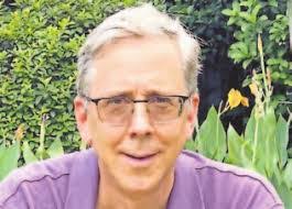 Linda Senne's Instagram, Twitter & Facebook