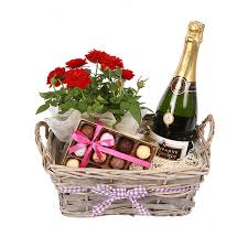 best gift basket delivery to spain