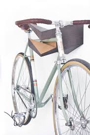 Indoor Bike Racks With Minimal Impact On The Interior Decor Porte Velo Mural Porte Velo Suspension Velo