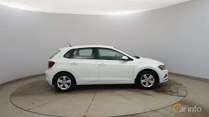 It is a 3 cylinder engine on work here. Volkswagen Polo 1 0 Tsi Bluemotion 95hp 2020
