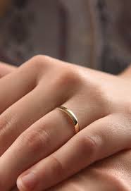 3 Mm Classic 14k Gold Wedding Band Yellow White Or Rose Etsy In 2021 14k Gold Wedding Band 14k Gold Wedding Ring Gold Wedding Band