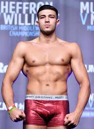 Just hours after the first 10 islanders stepped foot in the villa, professional boxer tommy fury entered as the first bombshell, alongside dancer curtis pritchard. Tommy Fury To Join New Love Island Contestant Molly Mae Hague In Hideaway Farmweek
