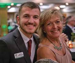 REGIS CATHOLIC SCHOOLS MAGAZINE FOR FAMILIES, FRIENDS & ALUMNI FALL 2023