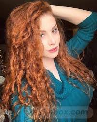Guzel Kizlar 410 Beautifulgirl Handsome Beautifulpictures Guzel Kizlar Kivircik Sac Kizil Sac Sac Stilleri
